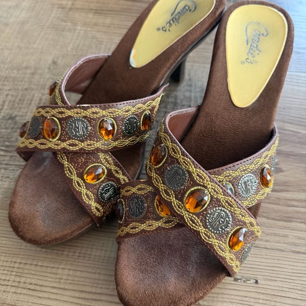 Vintage Candie's Brown Embroidered Jewel Sexy Heels Mules Size 8B