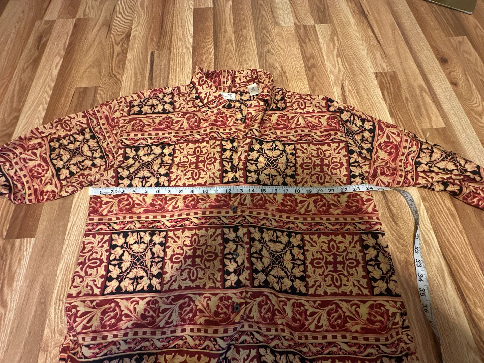 Selene Paris Vintage 100% Silk button up women’s shirt Size L 7