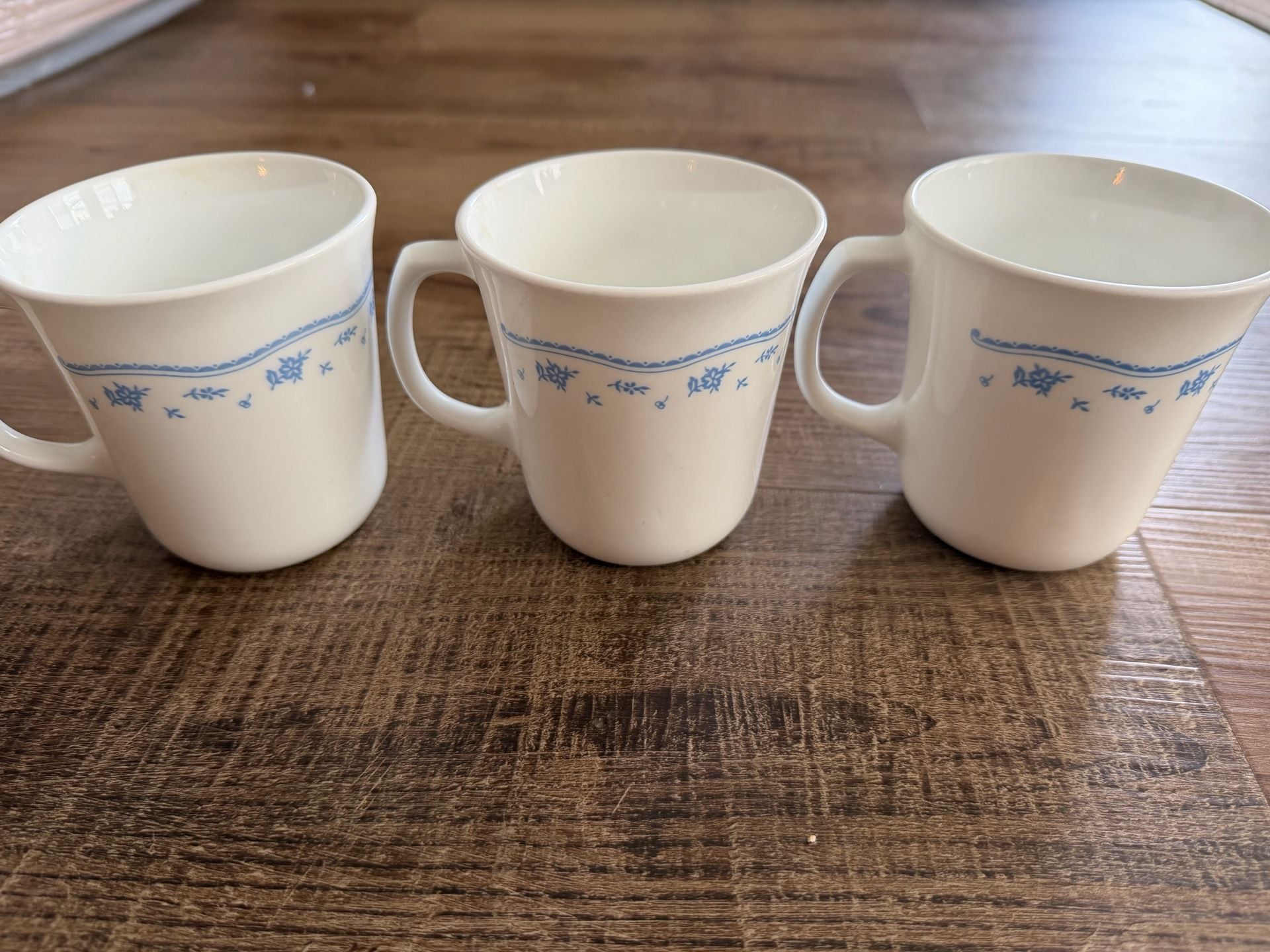 Corning Corelle Morning Blue Coffee Mugs Set of 3 Blue Floral USA Made 1