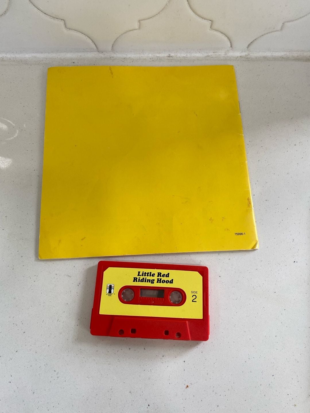 The Rainbow Works Little Red Riding Hood Book and Cassette Tape Set 2