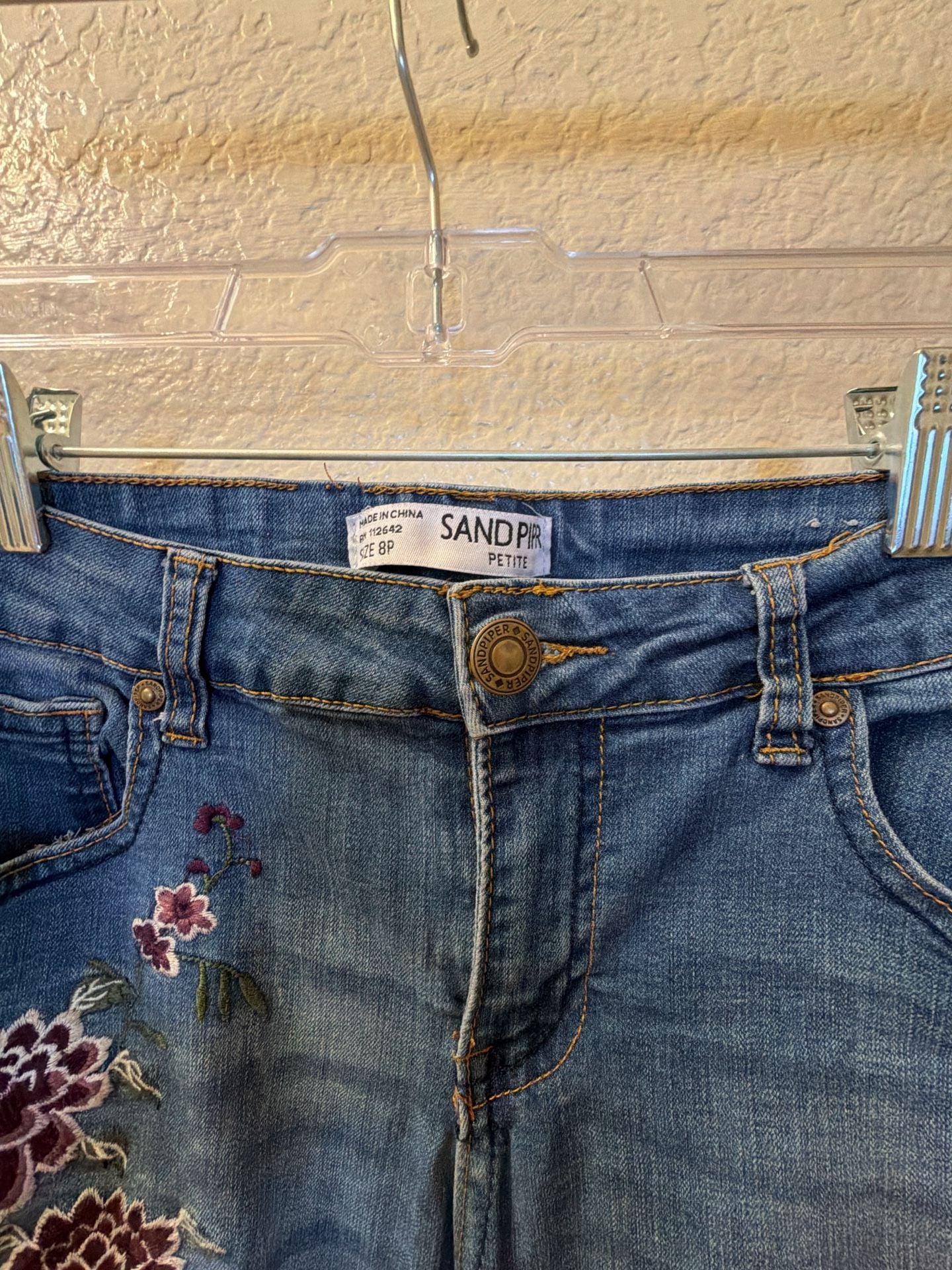 Sandpiper Floral Embroidered Denim Jeans Size 8P Blue 4