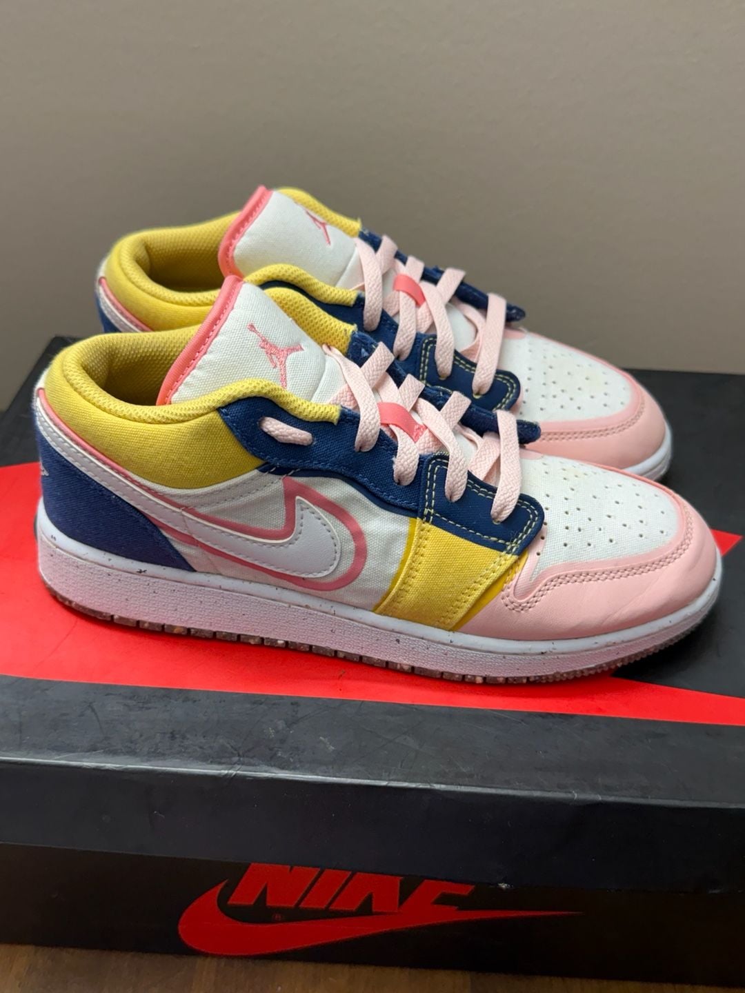 Air Jordan 1 Low SE GS Multi-Color Canvas 4