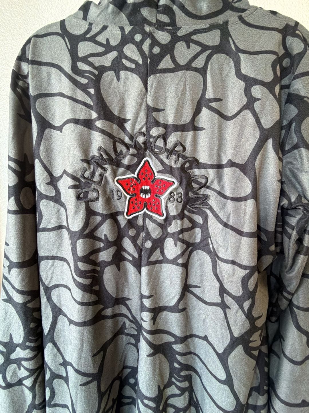Stranger Things Demogorgon Onesie Size L Fleece Hooded Jumpsuit Costume 5