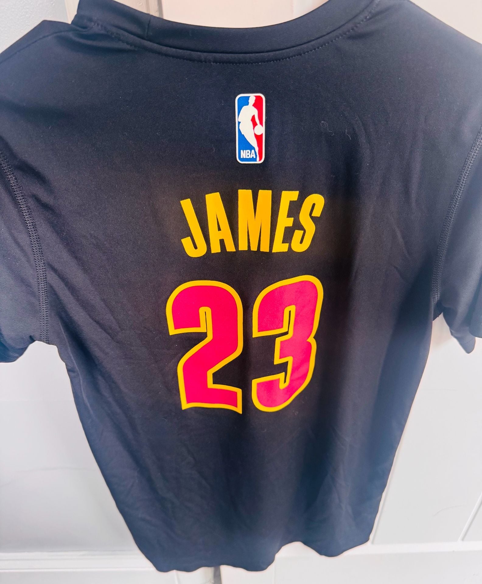 Cleveland Cavaliers Adidas Shirt Youth size XL 14/16 LeBron James 23 Crew Neck Black 4