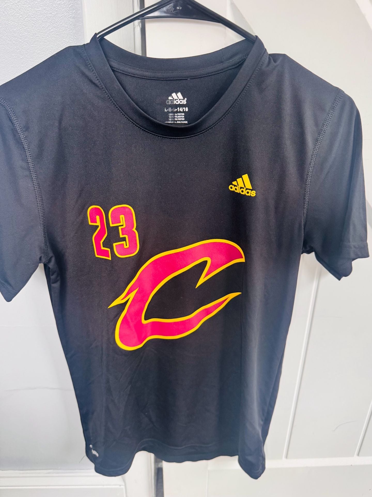 Cleveland Cavaliers Adidas Shirt Youth size XL 14/16 LeBron James 23 Crew Neck Black 2