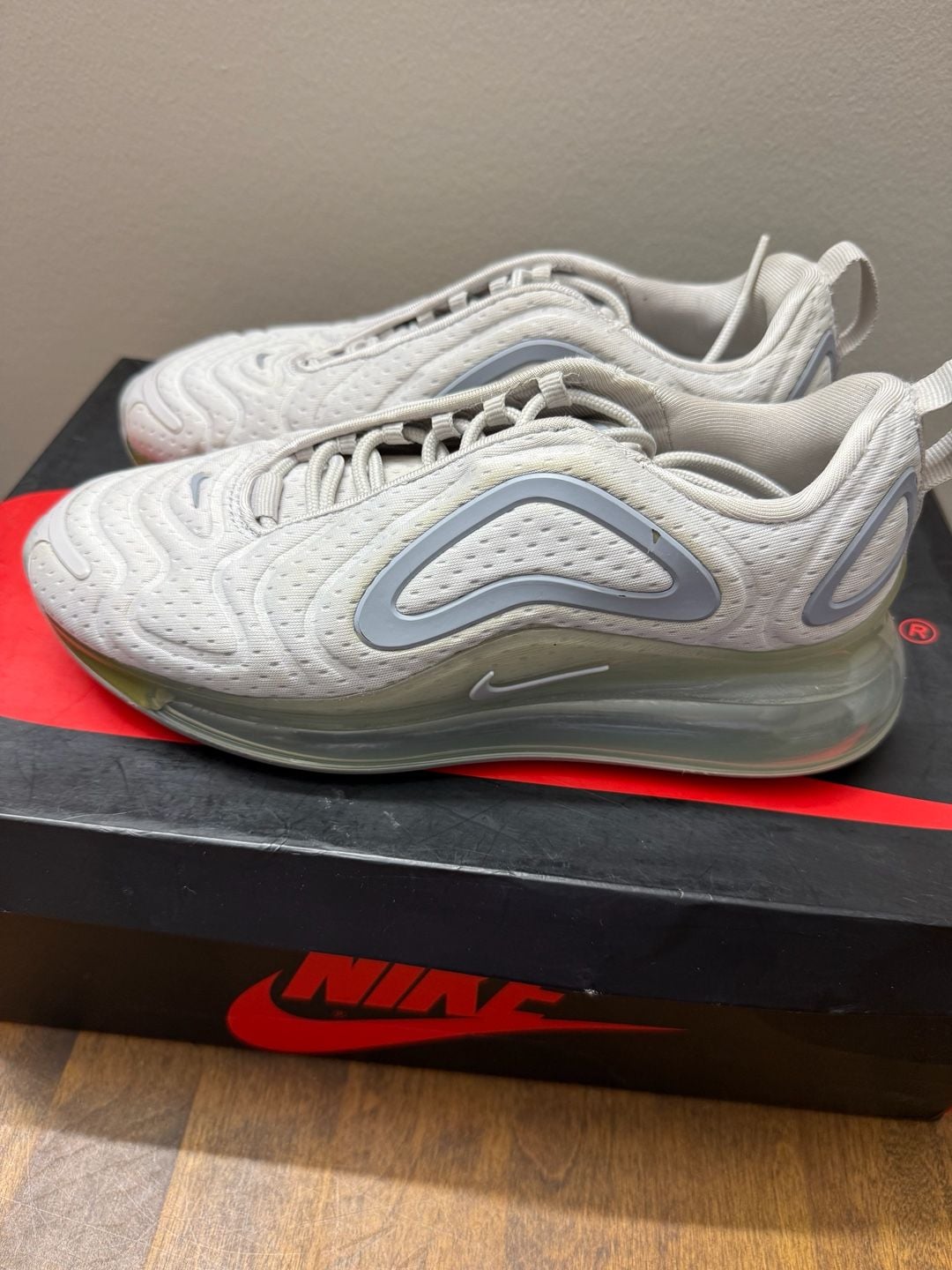 Nike Air Max 720 Vast Grey Wolf Grey 2