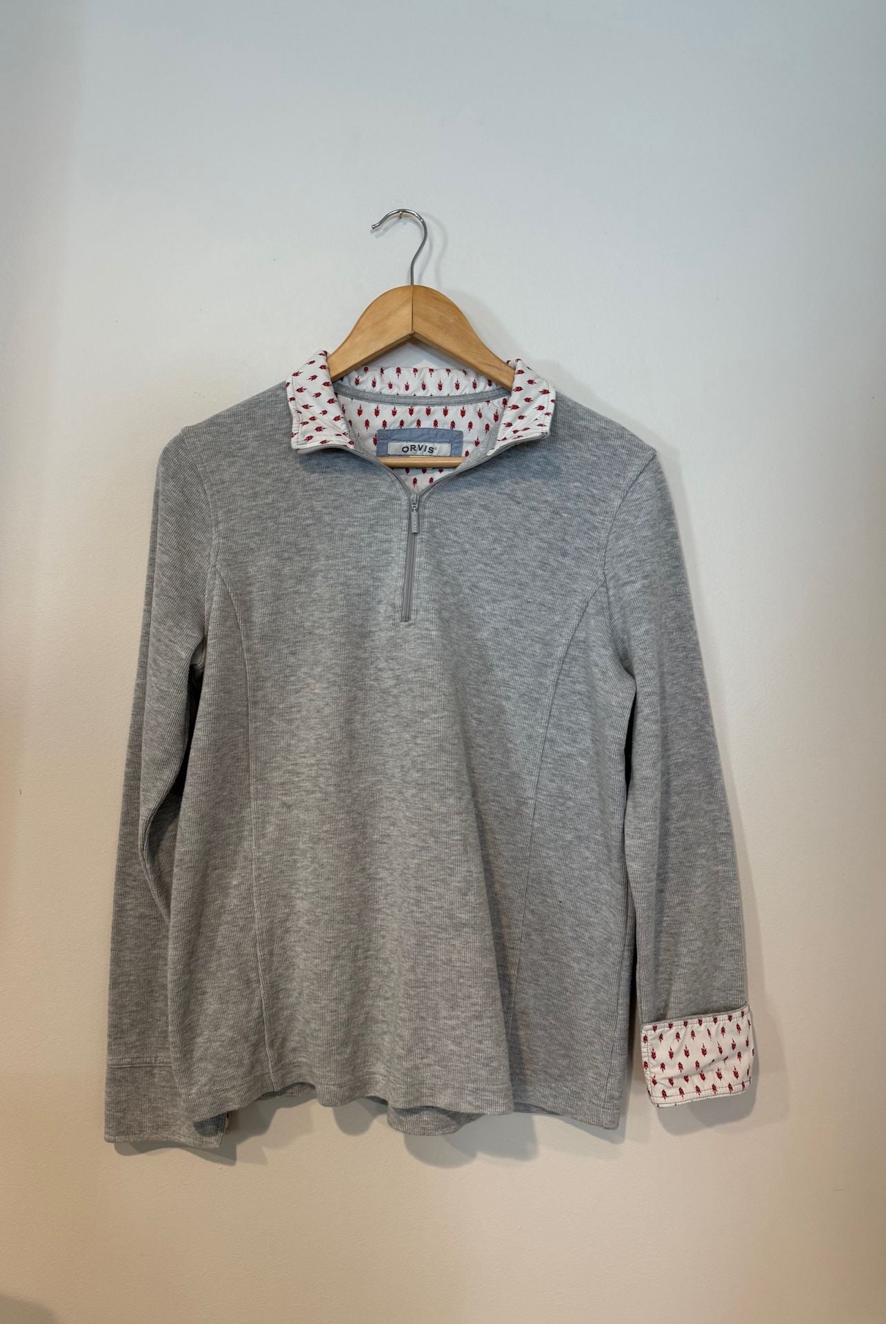 Orvis 1/4 Zip Pullover Size L Gray Floral French Cuff 2