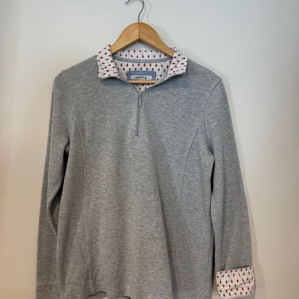 Orvis 1/4 Zip Pullover Size L Gray Floral French Cuff