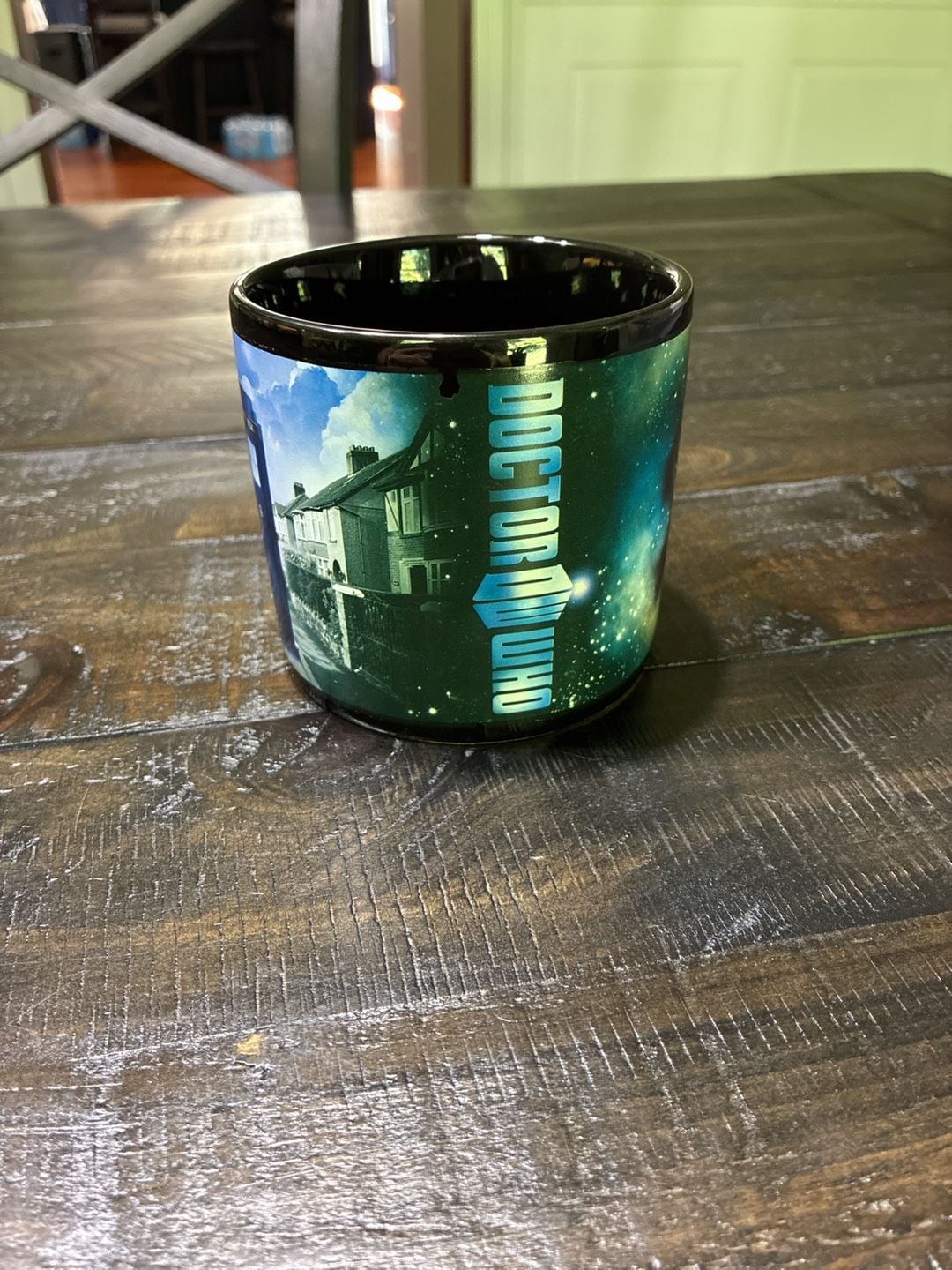 The Unemployed Philosophers Guild Doctor Who Disappearing Tardis Mug, 14 oz 2