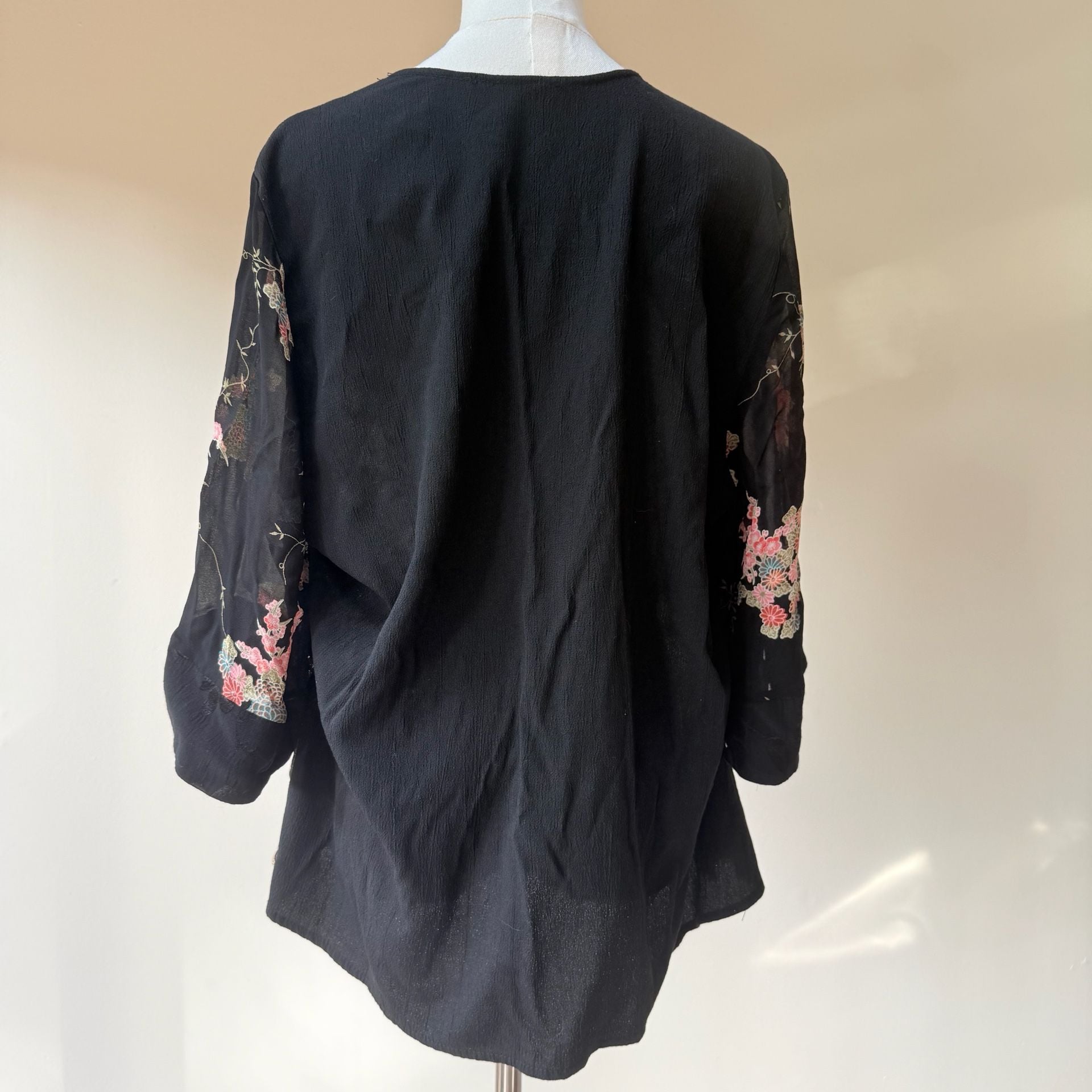 Vintage Spencer Alexis Embroidered Floral Kimono Cardigan 6