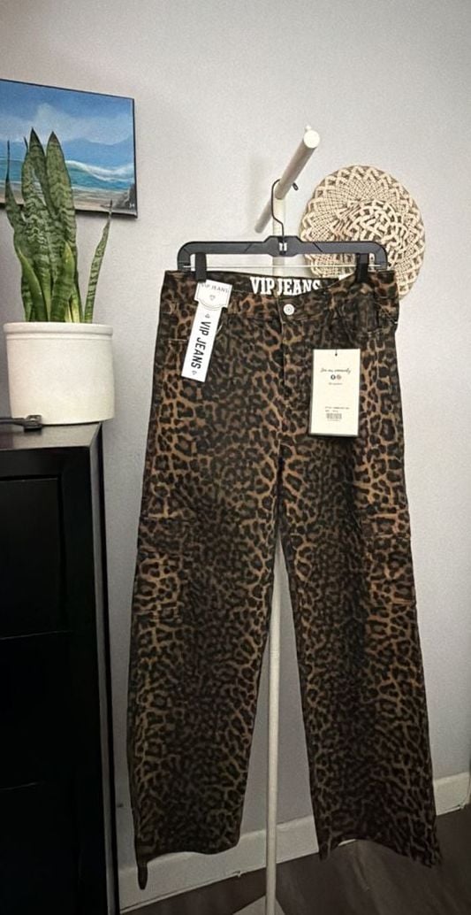VIP Jeans Leopard Cargo Pants Size 15/16 Brown Cheetah Print 2