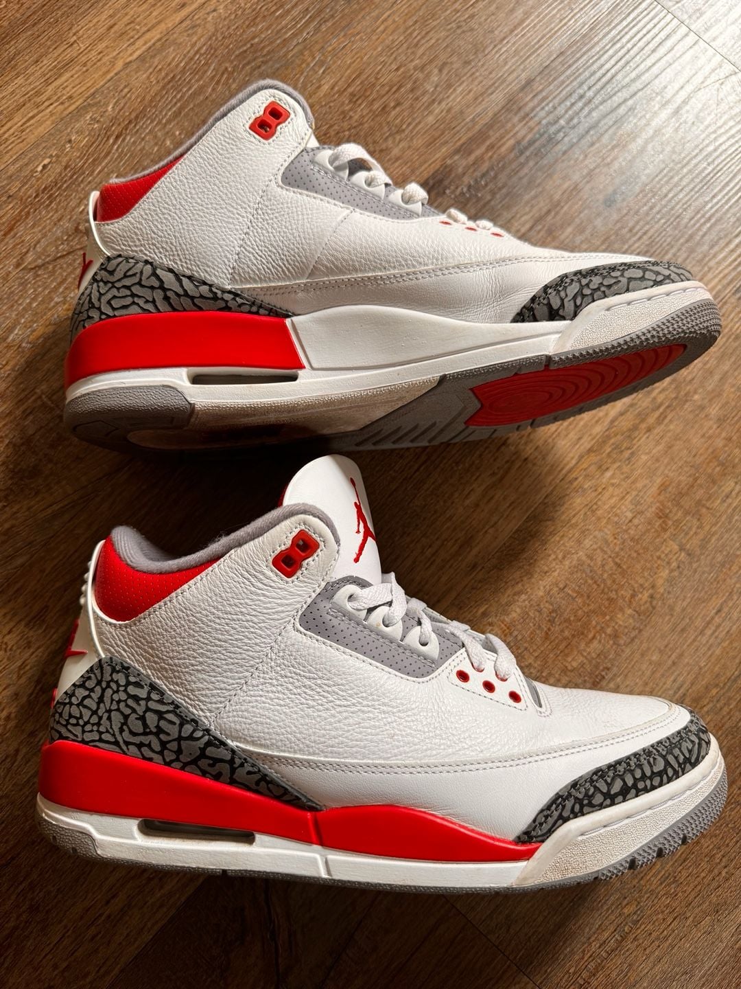 Jordan Air Jordan 3 Retro Size 10.5 Fire Red White Cement 2