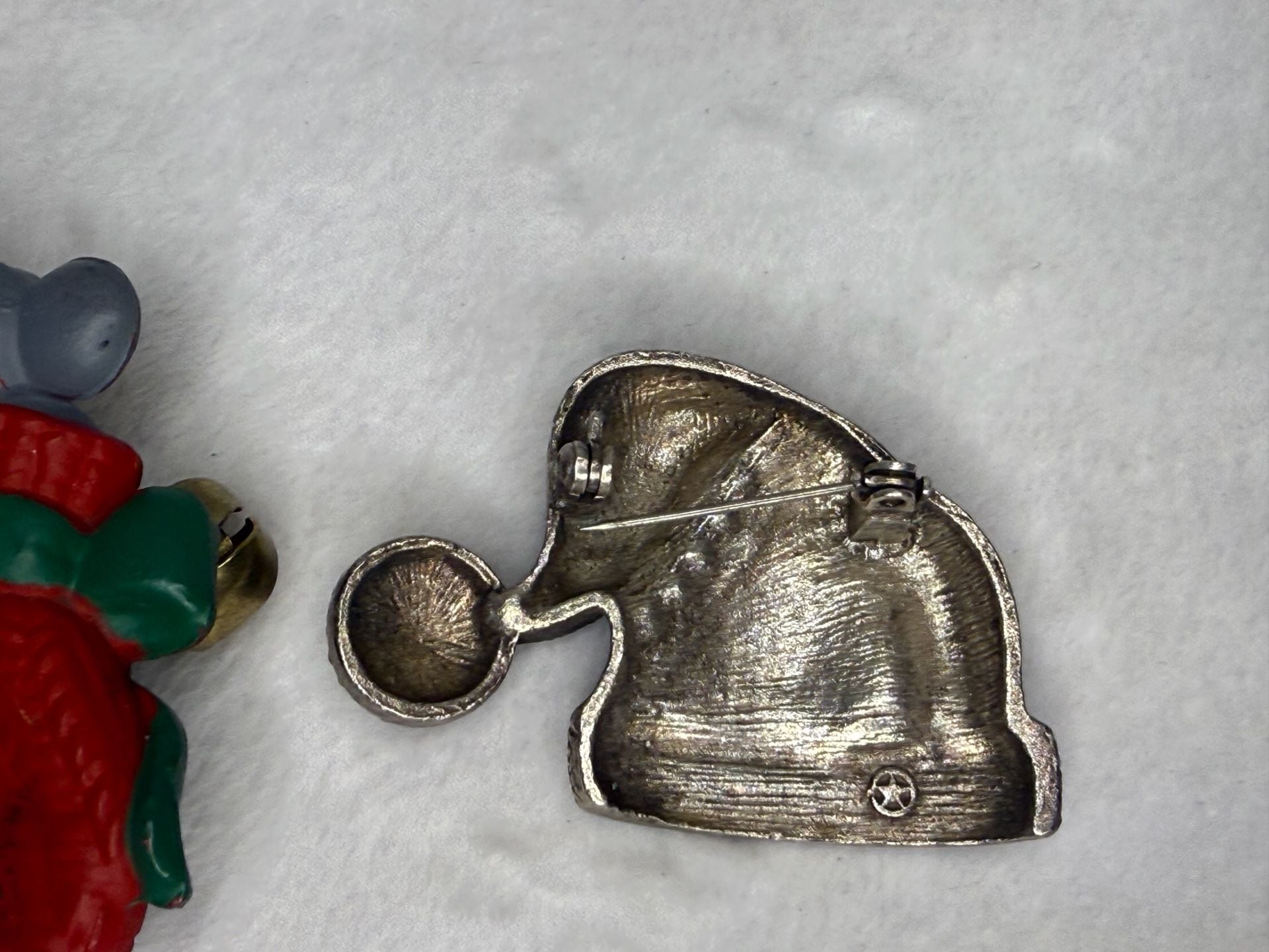 Christmas Brooch Pin Lot of 2 Red Rhinestone Santa Hat Mice Mittens Jingle Bell 7