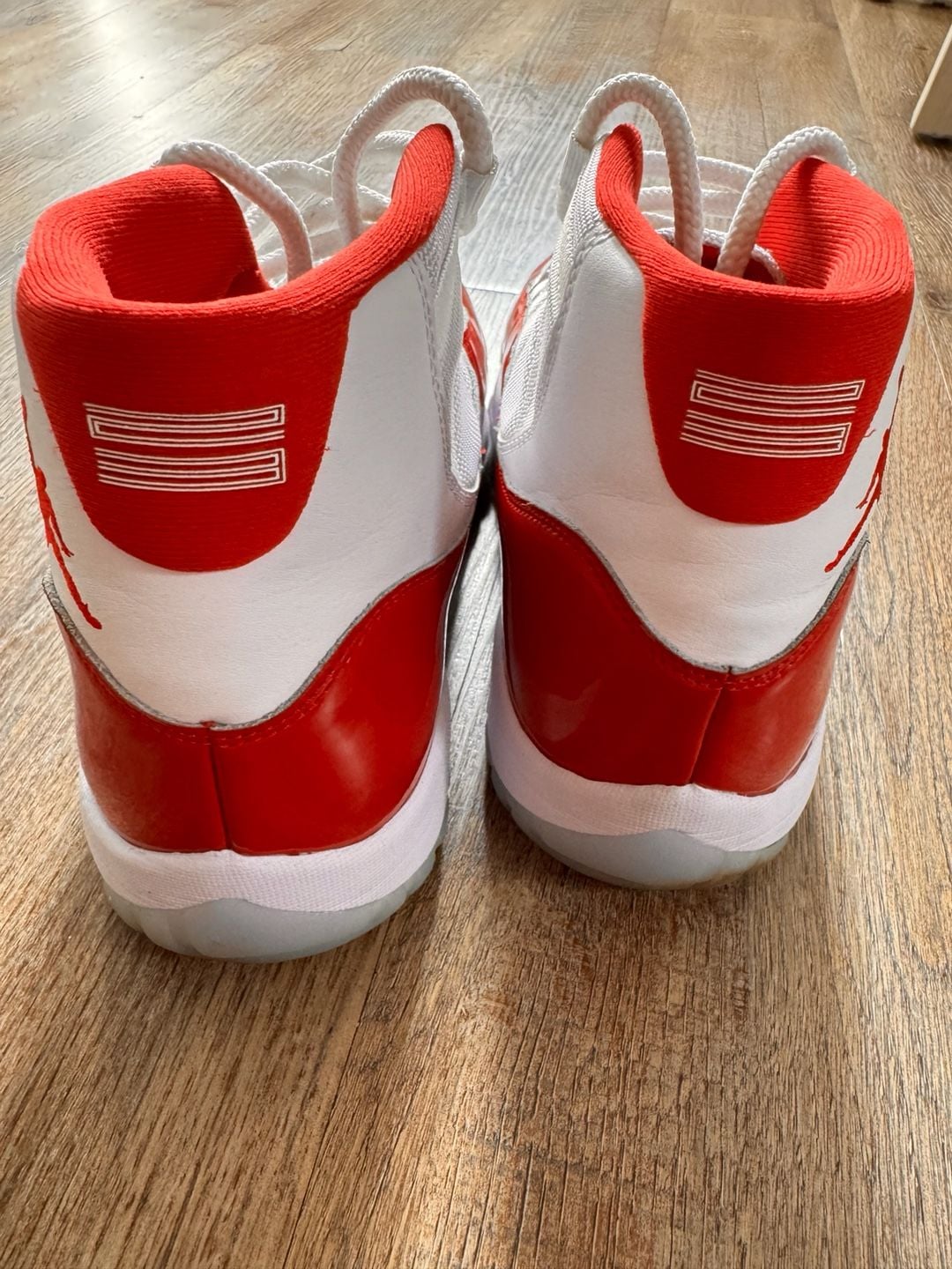 Air Jordan 11 Retro Size 10.5 White Red Sneakers 7