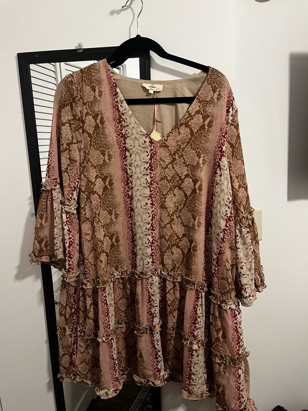 Entro Dress Size L Brown Pink Snake Print V-Neck Ruffle Sleeve Mini Dress 3