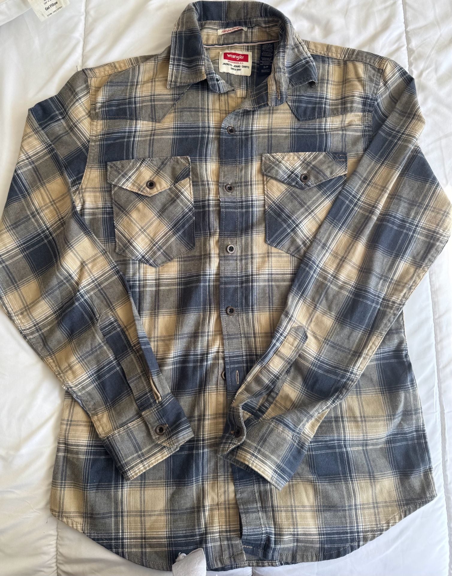 Wrangler Plaid Long Sleeve Shirt Size S/P Tan Navy Blue Flannel Western Shirt 2