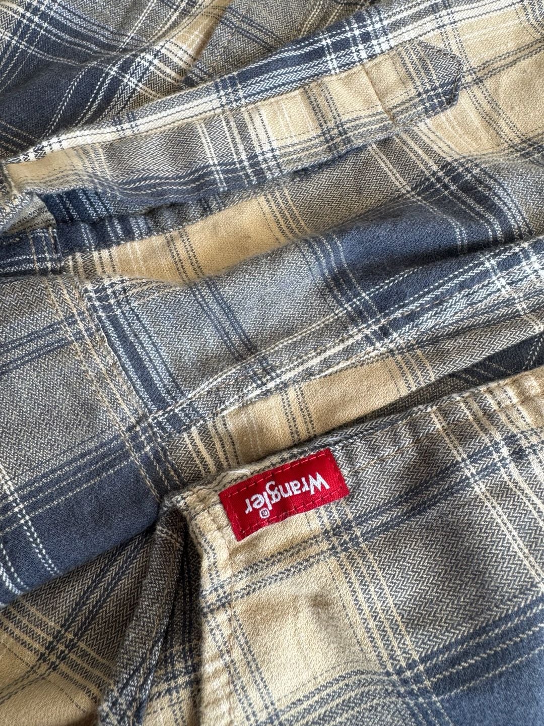 Wrangler Plaid Long Sleeve Shirt Size S/P Tan Navy Blue Flannel Western Shirt 5