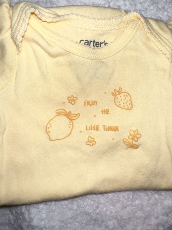 Baby Bodysuits Lot of 3 Newborn Size 0M 2