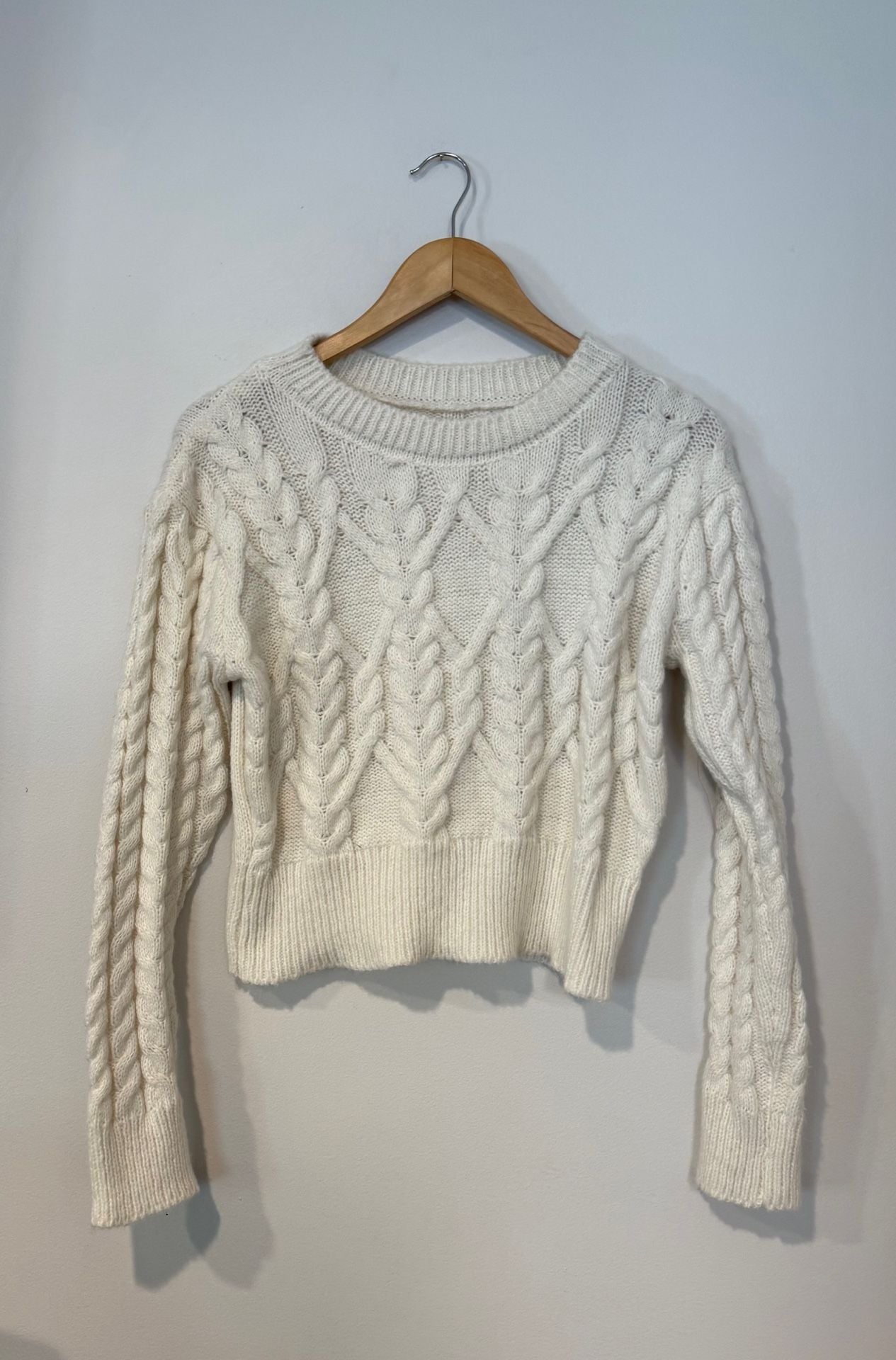 Cable Crewneck Sweater Ivory 2