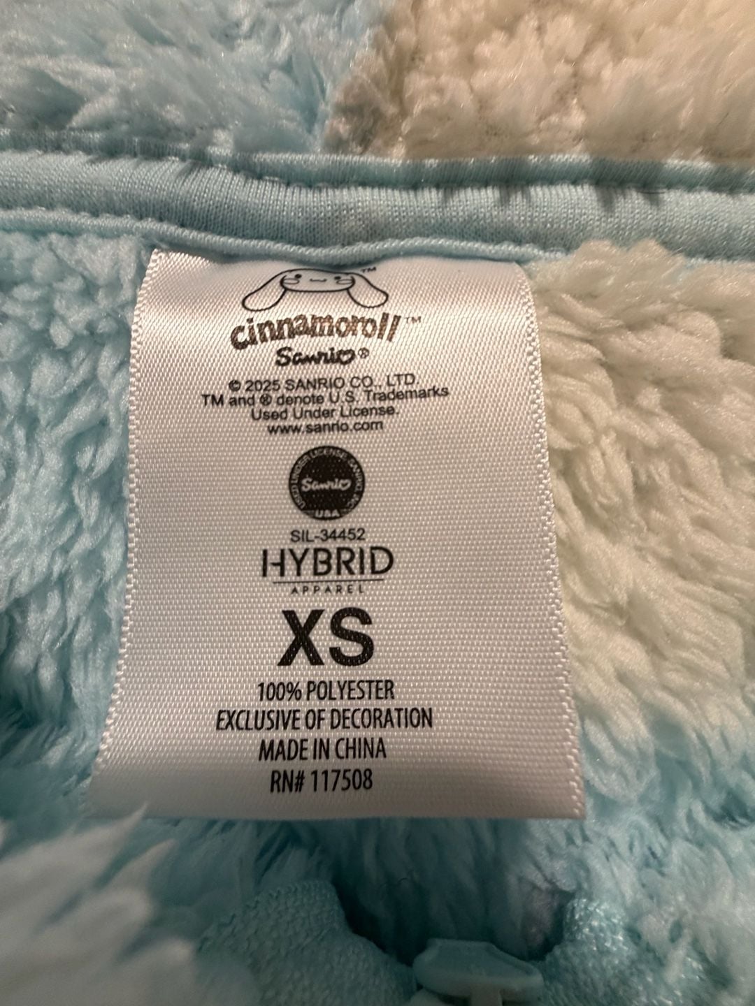 Cinnamoroll Sanrio Fleece Hoodie Size XS kids Blue Cloud Print 3