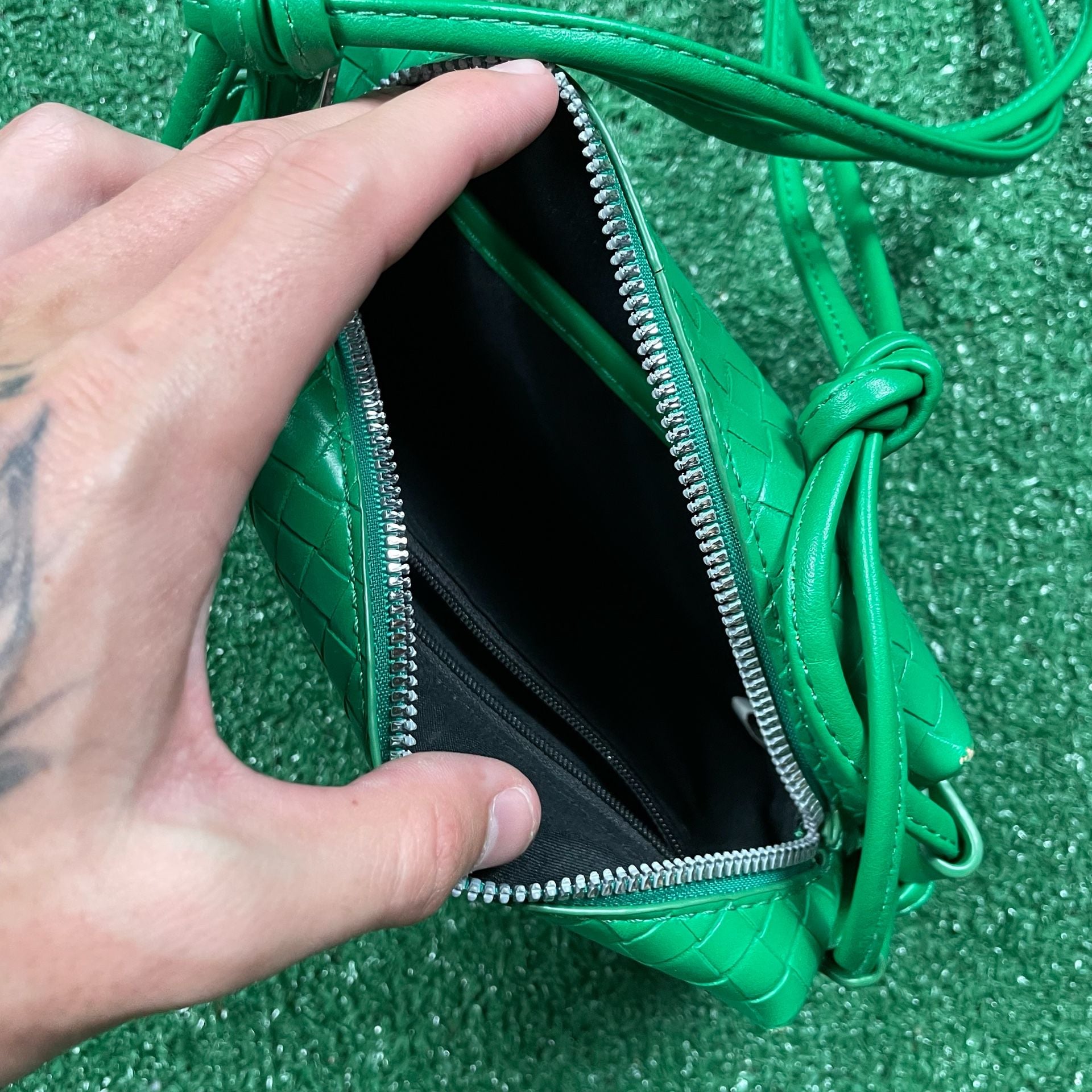 Bottega Veneta Intrecciato Woven Green Crossbody Bag 5
