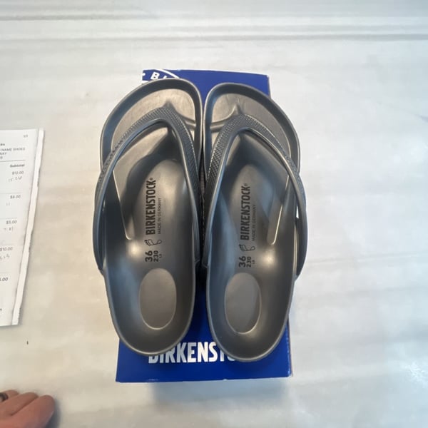 Birkenstock Honolulu EVA Thong Sandal Size 36 Metallic Silver Womens 5