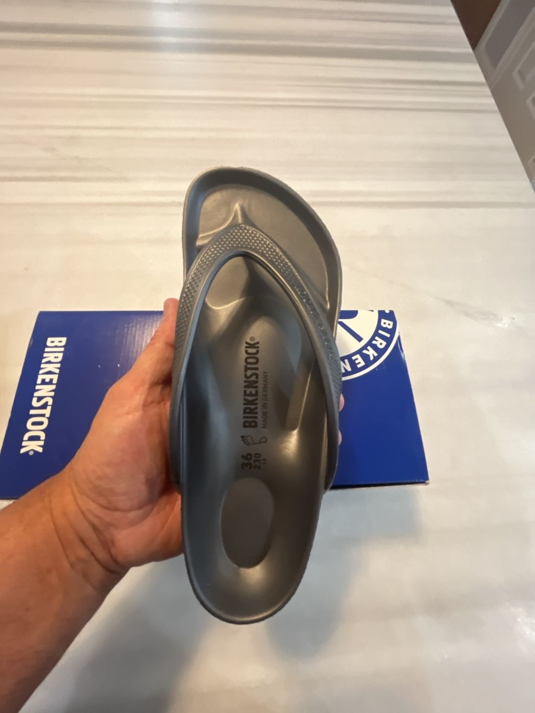 Birkenstock Honolulu EVA Thong Sandal Size 36 Metallic Silver Womens 5 8