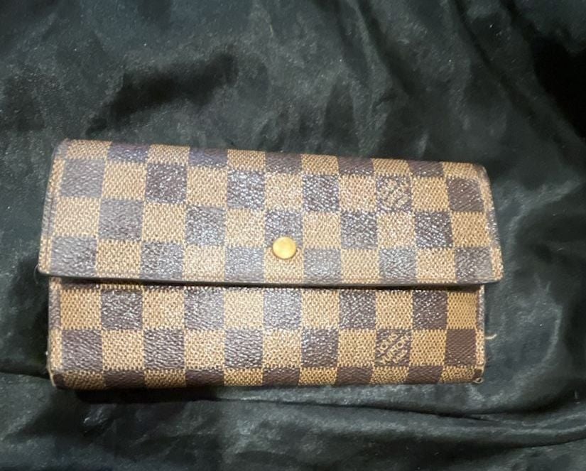 Louis Vuitton Damier Ebene Sarah Wallet Brown Canvas 2
