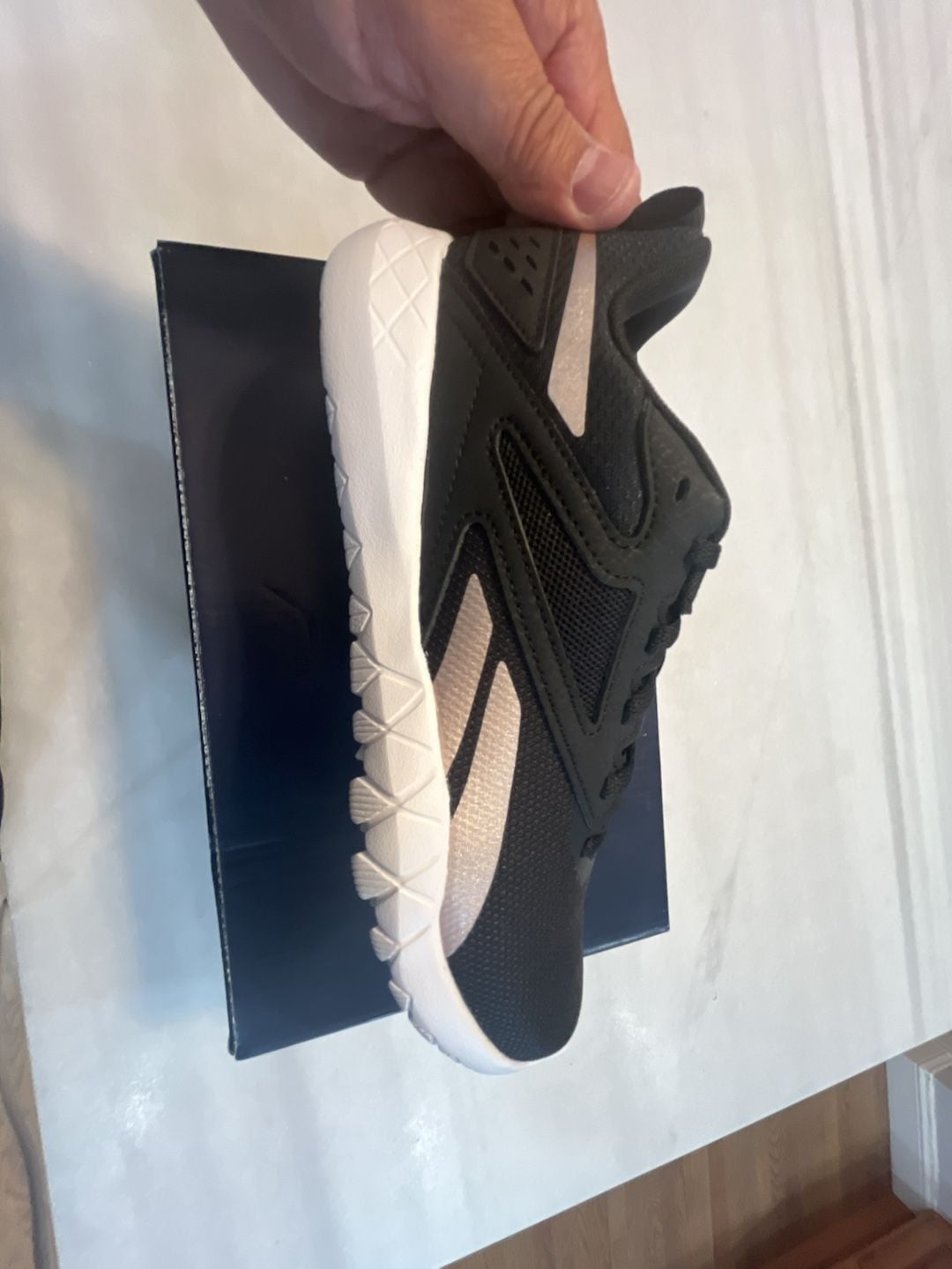 Reebok Flexagon Energy TR 4 Size 6.5 Black White Rose Gold Training Shoes 8