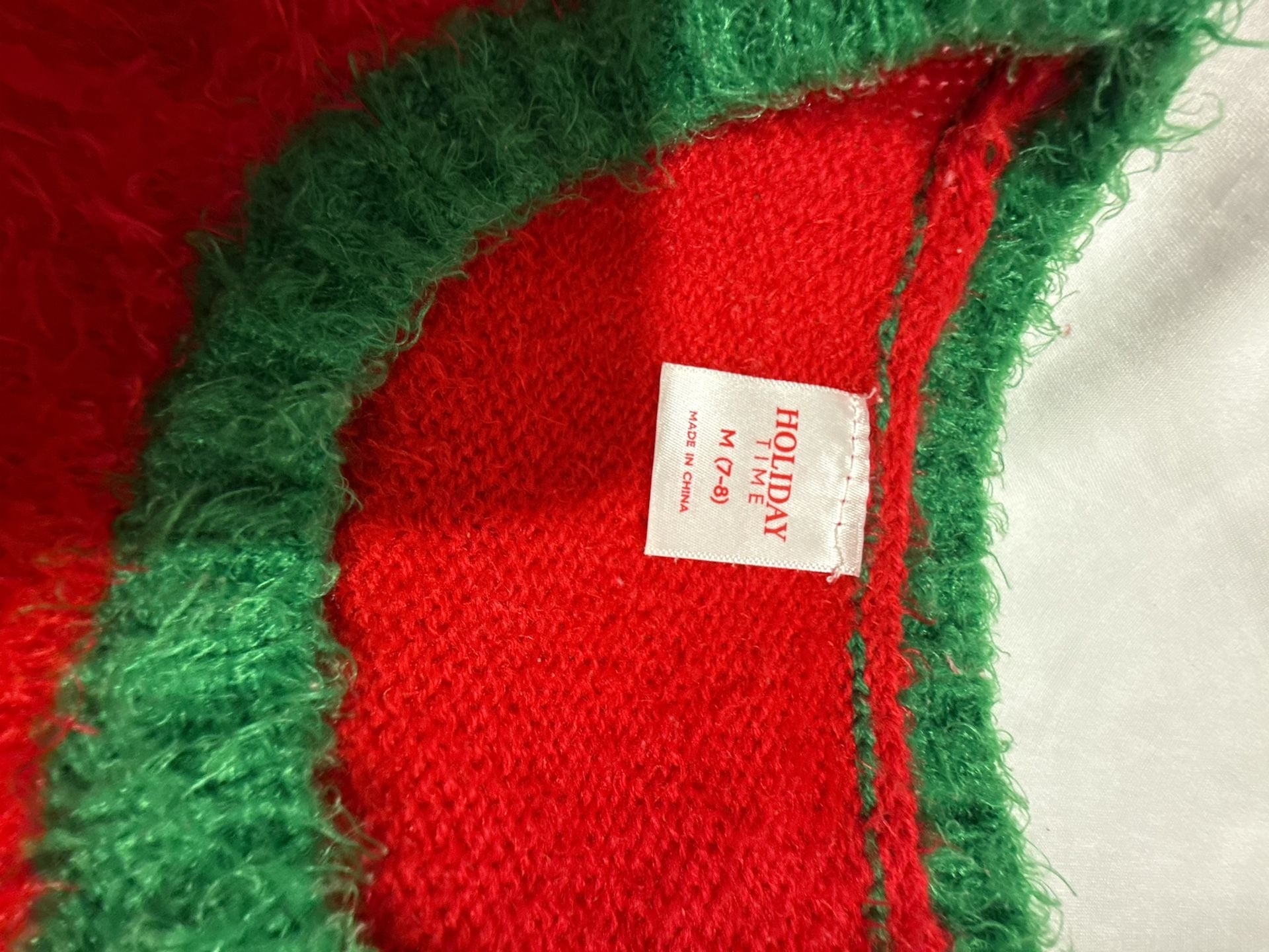 Holiday Time Reindeer Sequin Christmas Sweater Size M (7-8) Red Green Fuzzy 2