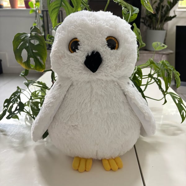 Wizarding World Harry Potter Hedwig Snowy Owl Plush 14 Inch Stuffed Toy