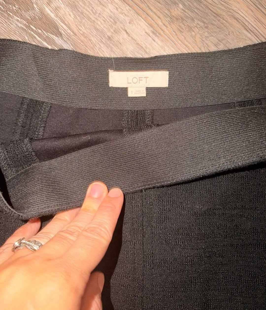 LOFT Black Skirt Size S A-Line Elastic Waist 3