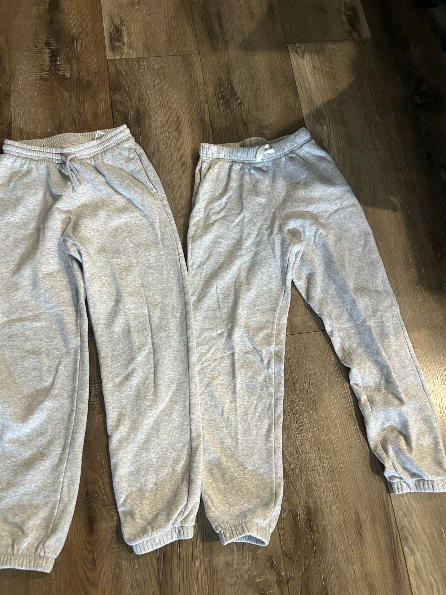 H&M Fleece Jogger Pants Lot of 4 Black and Gray Athletic Sweatpants 3
