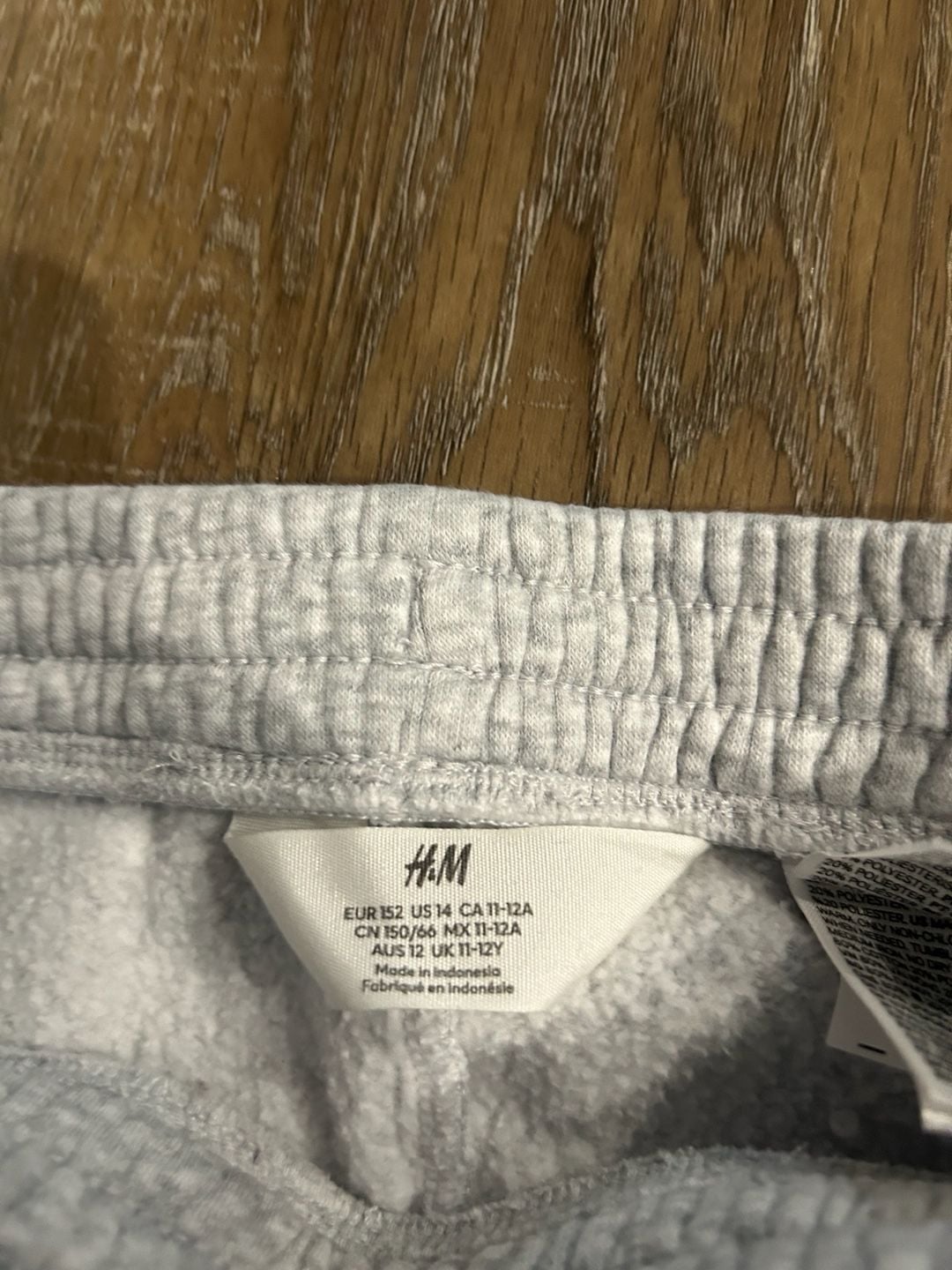 H&M Fleece Jogger Pants Lot of 4 Black and Gray Athletic Sweatpants 7