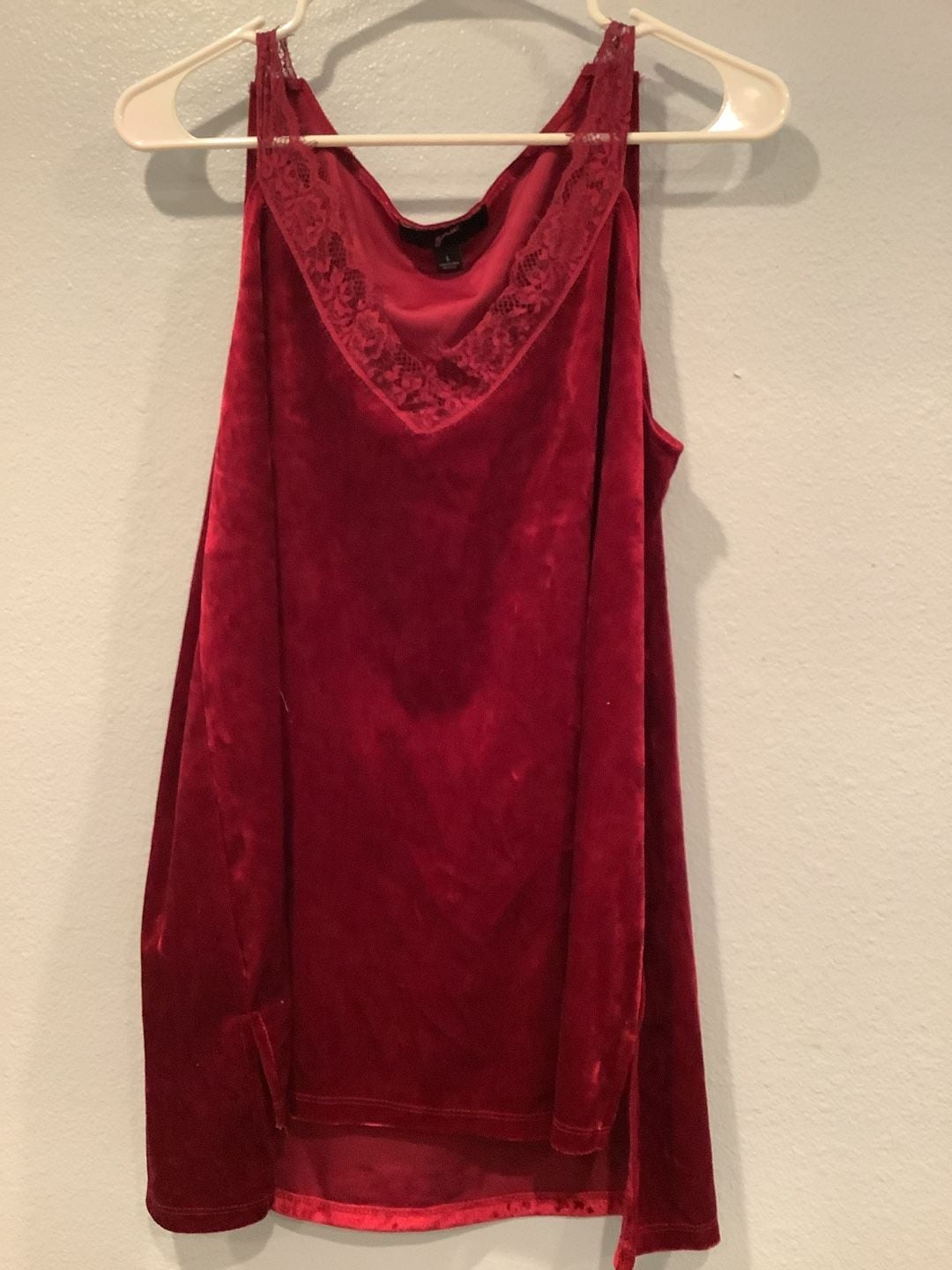 GnW Red Velvet Lace Cami Tank Top Size L 2
