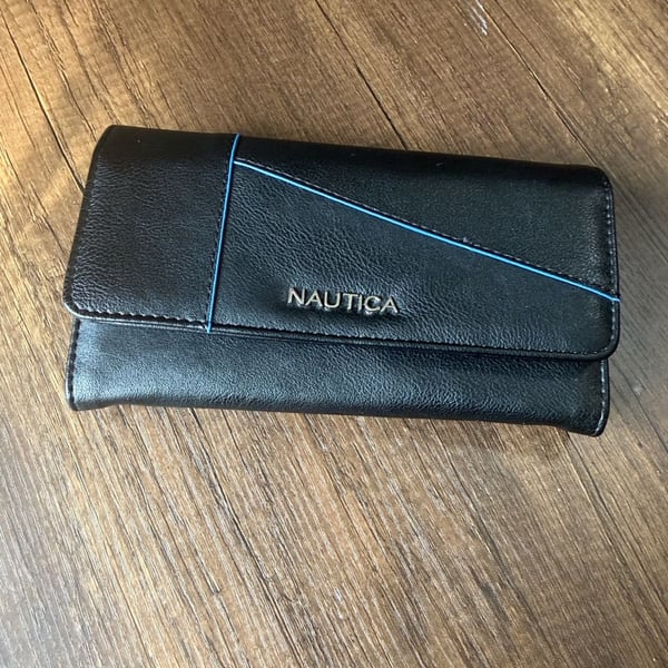 Nautica RFID Blocking Clutch Wallet Black Blue Accents Organizer
