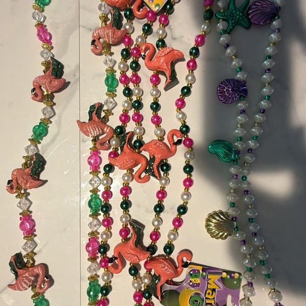 Lot of 4 beautiful Mardi Gras Flamingo and Seashell Beaded Necklaces parade partycore 