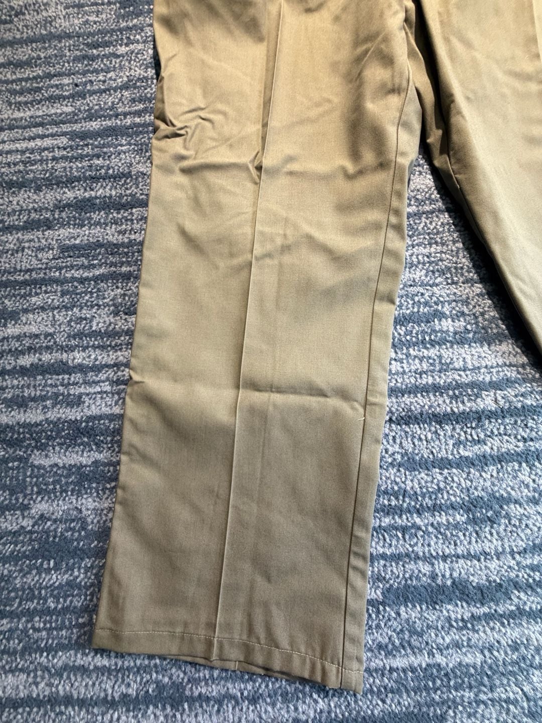 L.L. Bean Pleated Chino Pants Size 38W-29L Olive Green Cotton USA 4