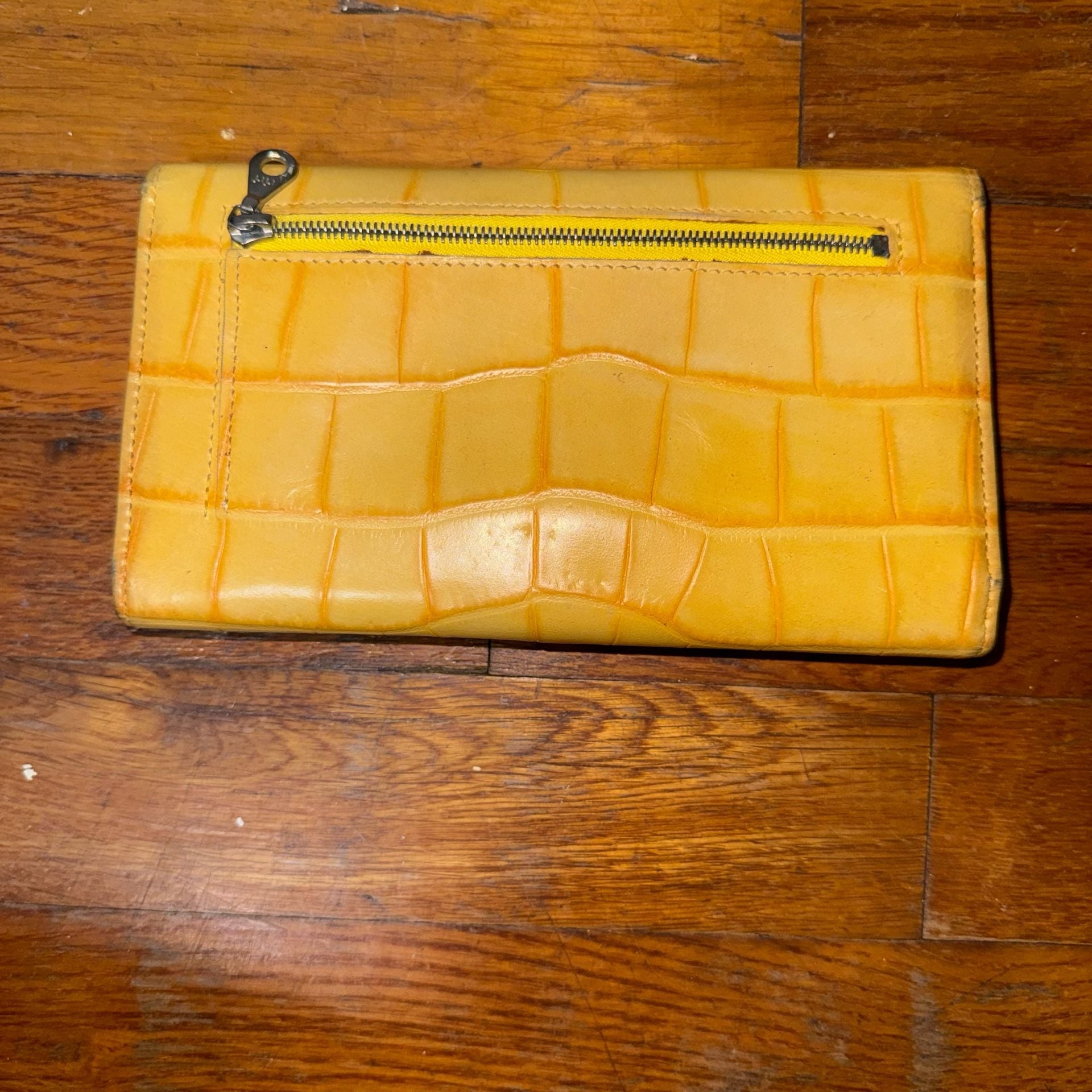 Dooney & Bourke Yellow Crocodile Embossed Leather Clutch Wallet 3