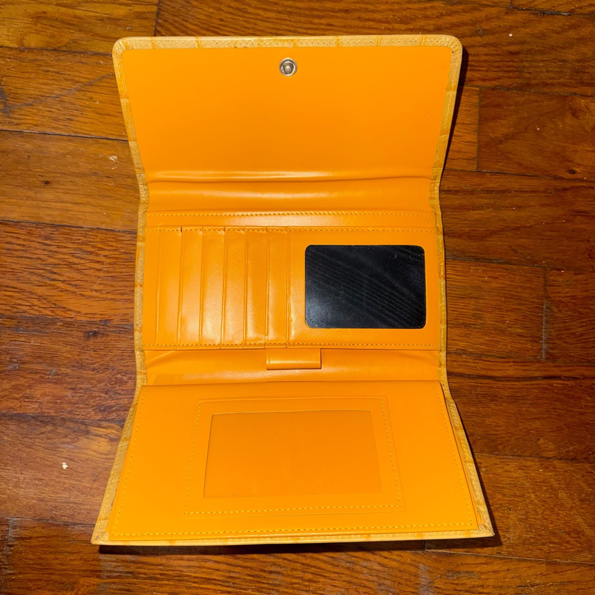Dooney & Bourke Yellow Crocodile Embossed Leather Clutch Wallet 5