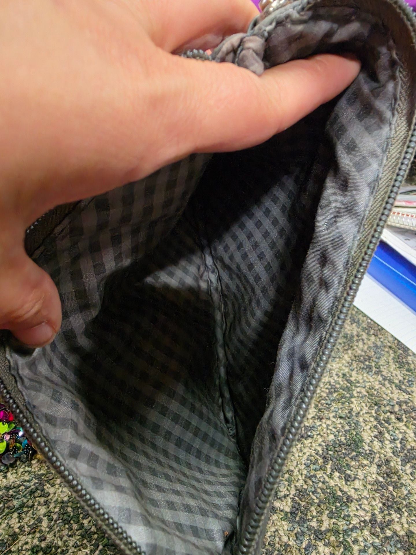 Bath & Body Works Silver Grey Sparkly Sequin Bag 4