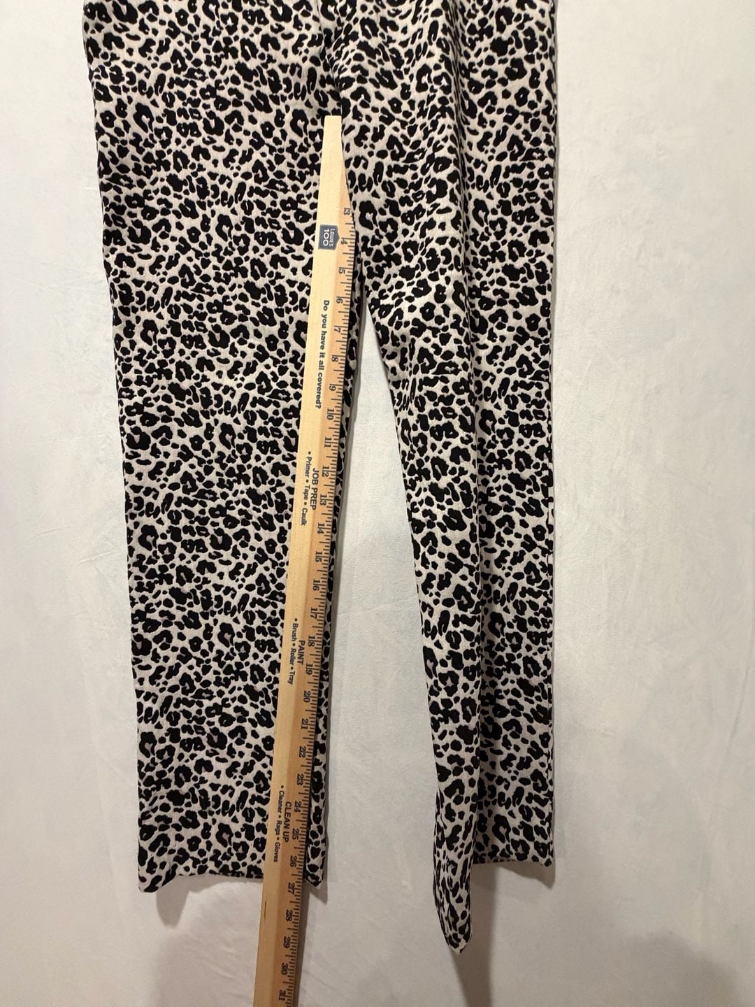Karen Kane Leopard Print Pants Size 8 White Black 5
