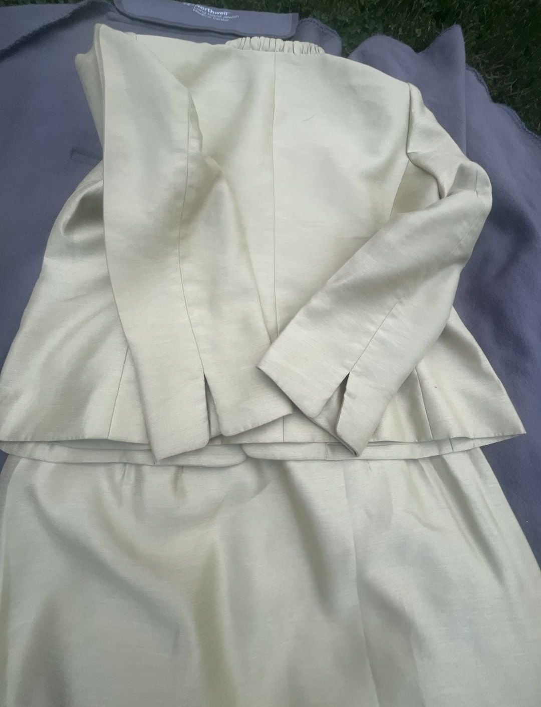 Kasper Light Green Rayon Skirt Suit Set Size 10P 7