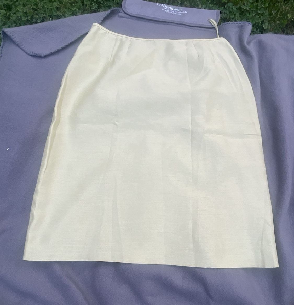 Kasper Light Green Rayon Skirt Suit Set Size 10P 15