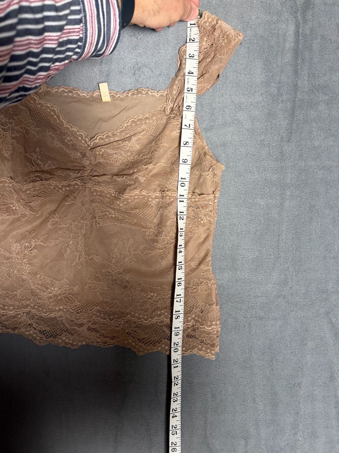 MOTH Anthropologie Y2K Taupe Floral Lace Cami Top Cap Sleeve Ruched Romantic 7