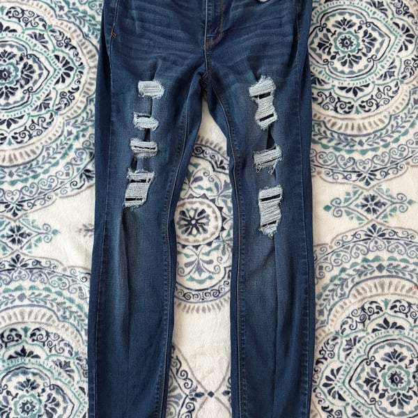 Mudd Jeans Size 7 Skinny Blue Distressed Ripped Denim Jeans