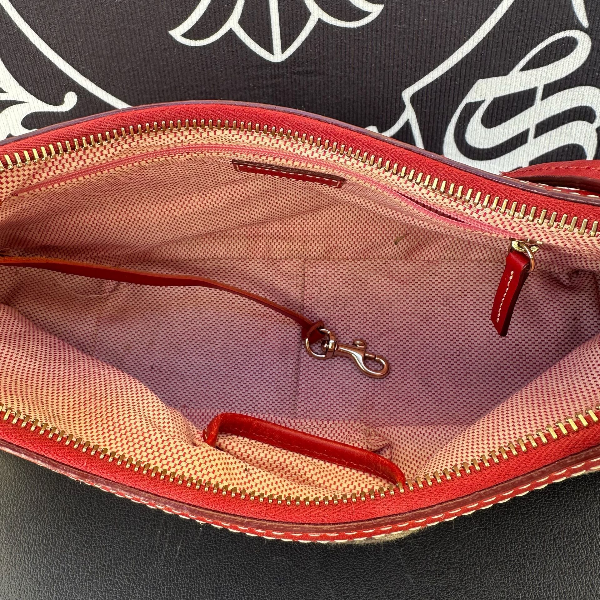 Vintage Y2K Style Dooney & Bourke Monogram Canvas Shoulder Bag Brown Red 5