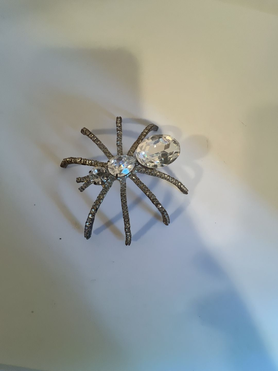 Vintage Crystal Spider Brooch Pin Silver Tone Rhinestone Halloween Gothic Punk 2
