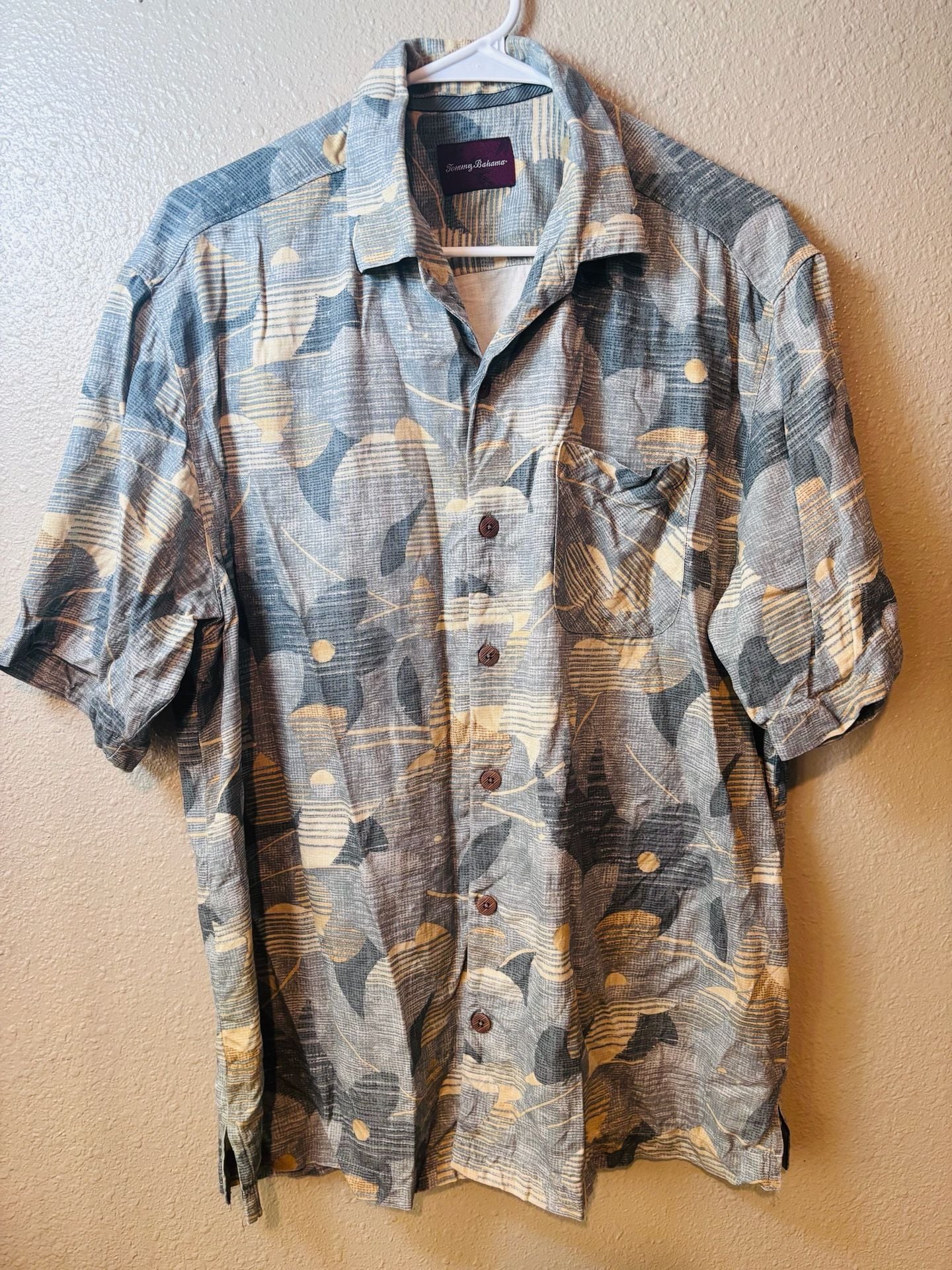 Tommy Bahama Short Sleeve Button-Up Shirt Size Large Green Floral Print 5