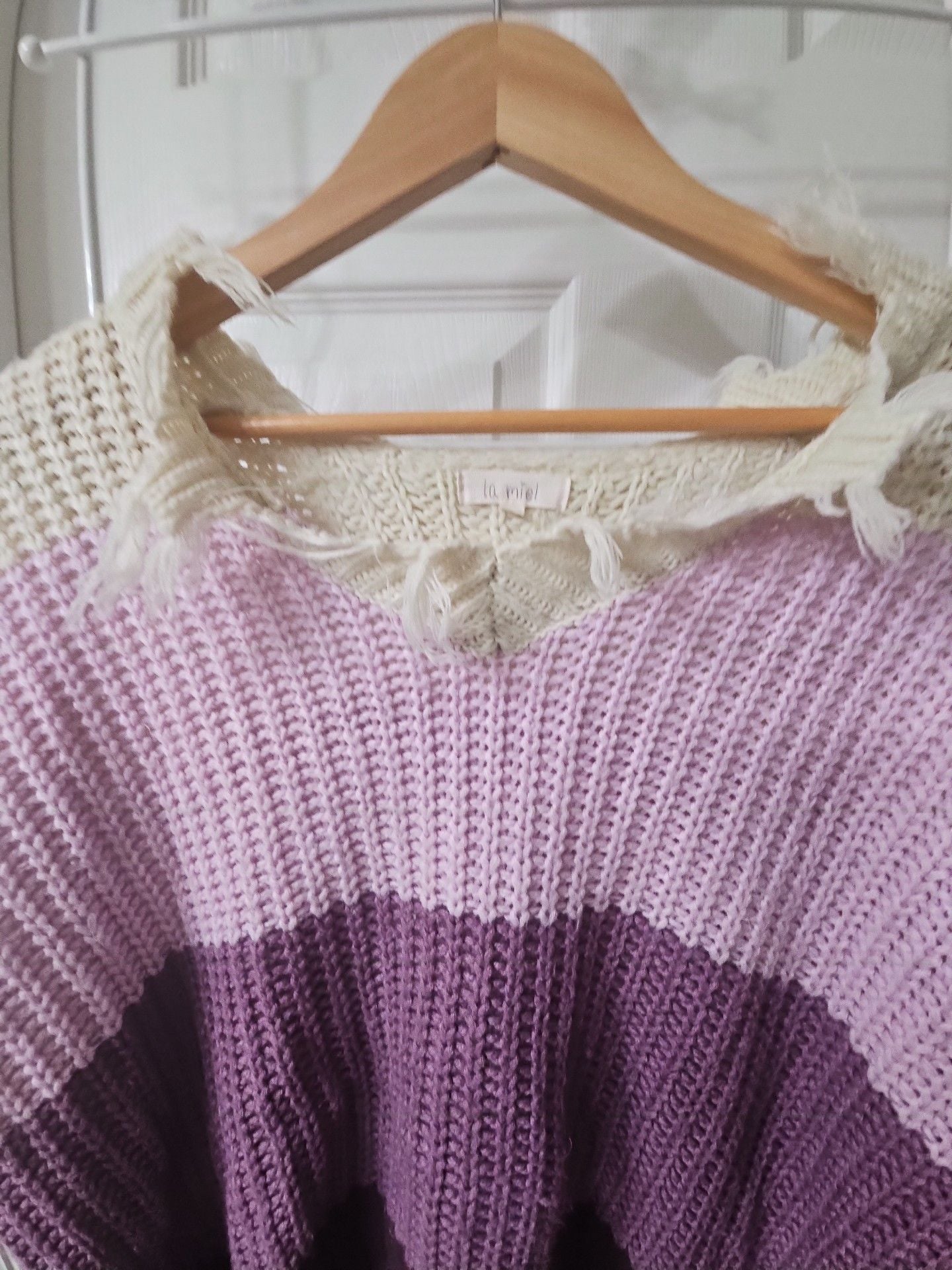 La Miel Color Block Long Sleeve Sweater Size S/M Lavender White Gray Fringe 6